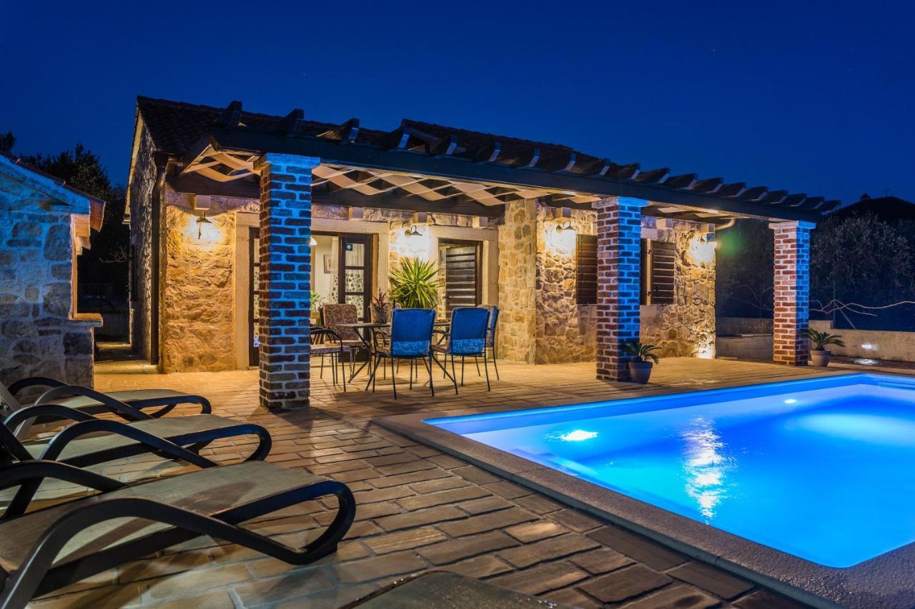 Holiday Home Sandra Sukošan Exteriér fotografie