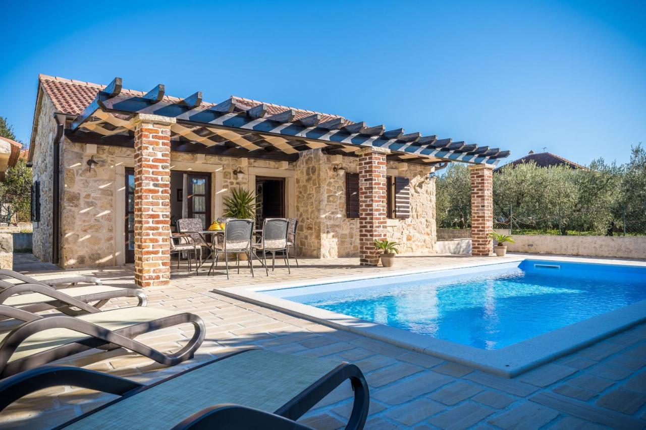 Holiday Home Sandra Sukošan Exteriér fotografie